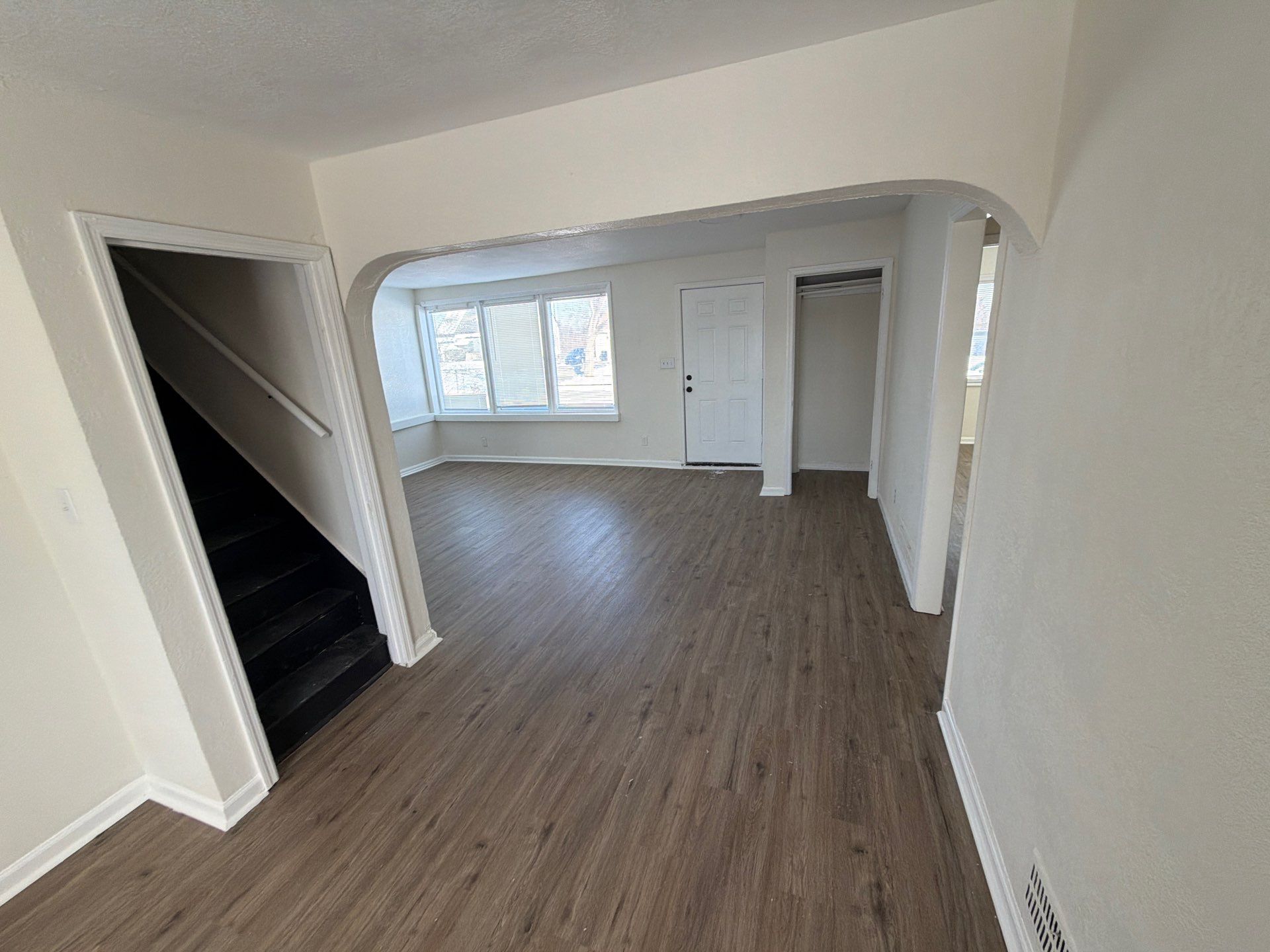 3810 Vineyard Rd